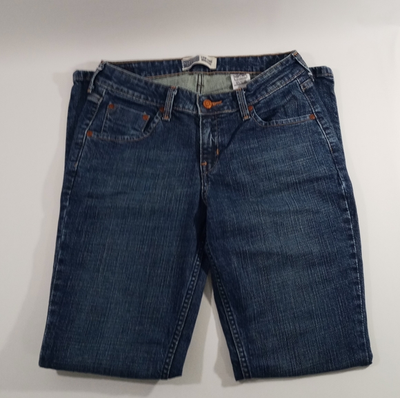 Levi's Low Rise Boot Cut Jeans - Picture 2 of 8